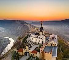 НБС: в прошлом году Молдова приняла в 2 раза больше иностранных туристов, чем в 2023