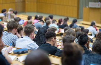 Болгарская молодёжь Молдовы сможет учиться в Болгарии на лучших условиях