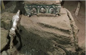 Необыкновенное открытие в Помпеях.