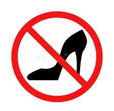 В Греции можно получить огромный штраф за туфли на шпильках