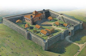 Все посетители Старого Орхея, попадая на территорию Культурно-природного заповедника, встречаются с крепостными стенами между селами Требужены и Бутучены, на вытянутом мысу, окруженном с трех сторон высокими скалами и изгибами реки Реут.