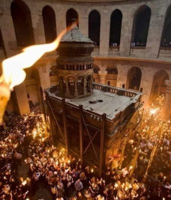 Митрополия Молдовы отправится в Иерусалим за Благодатным огнем