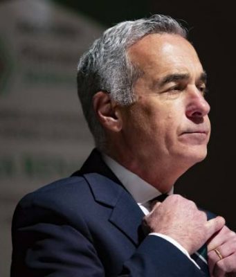 ЦИК Румынии отклонил кандидатуру Кэлина Джеорджеску