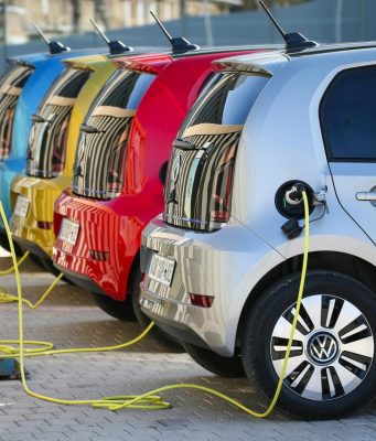 Зелёный транспорт в Молдове: 6,3% авто уже экологичны, и спрос растёт