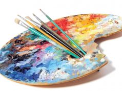 Юные художники Комрата рисуют традиции Гагаузии