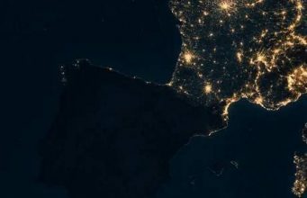 Мадрид в темноте: сбой в энергоснабжении парализовал город