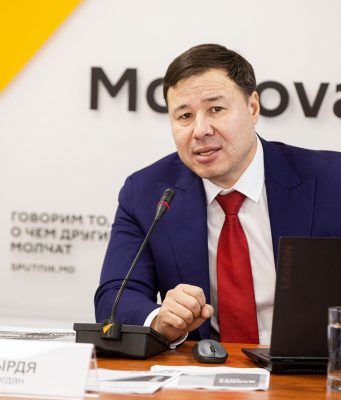 Депутат Цырдя: Власть PAS ослабевает, но оппозиция в кризисе.