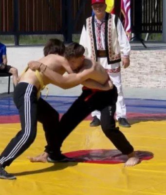 В Яловенах открылся первый Республиканский турнир по «Честной борьбе»