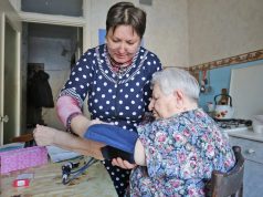 Более 1100 социальных работников Молдовы получат единовременные выплаты