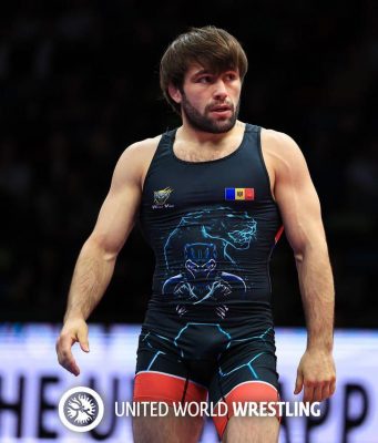 Виктор Чобану принес Молдове шестую медаль на чемпионате Европы по борьбе в Братиславе