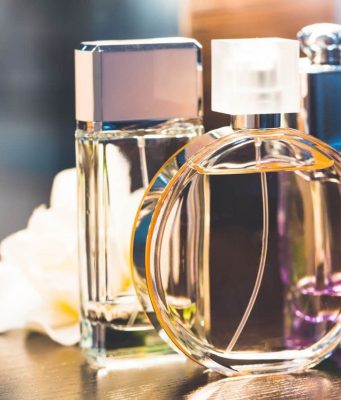 Таможня Молдовы разъяснила правила ввоза духов и туалетной воды