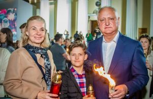 Игорь Додон поздравил жителей Молдовы с Пасхой и призвал к миру и добру.