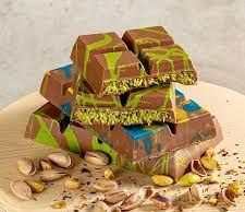 Популярность “дубайского шоколада” в TikTok привела к мировому дефициту фисташек