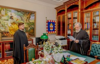 В канун Пасхи диакон Максим Стурза покаялся перед митрополитом всея Молдовы Владимиром за переход в митрополию Бессарабии Румынской православной церкви, был прощен и восстановлен в канонической митрополии Молдовы.