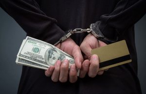 В Молдове прошли обыски по делу о крупном финансовом мошенничестве