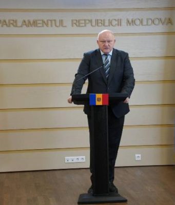 Василий Боля раскритиковал проект по корректировке бюджета: «Дефицит значительно увеличится, и они попытаются покрыть его новыми кредитами»