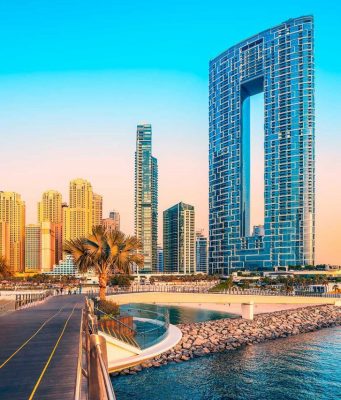 Дубай вводит строгие требования для путешественников в новом законе о здравоохранении