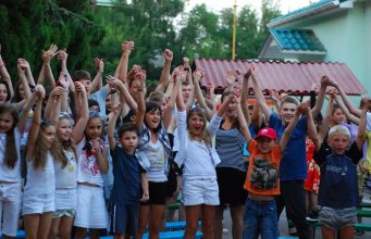 Этим летом в Кишинёве откроется около 100 детских лагерей