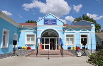 Бельцкий музей приглашает подарить экспонат к Дню музеев