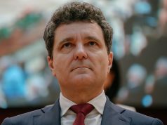 На каком самолёте прилетает президент Румынии в Кишинёв