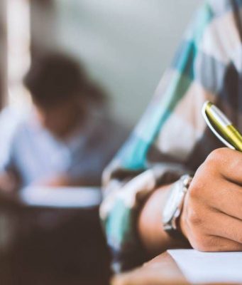 Экзамен по иностранному языку: лидирует английский