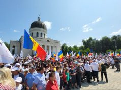 Партия социалистов на Марше семьи в Кишиневе