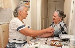 Зарплаты соцработников в Молдове повысят на 12% с июля