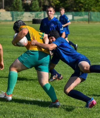 Британская благотворительность поддерживает школьный спорт в Молдове