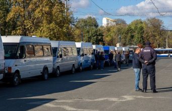 Введение безналичной оплаты в Бендерах вызвало транспортный кризис