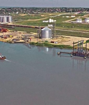 Молдова одобрила инвестиции Румынии в порт Джурджулешть