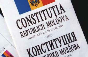 Молдова отмечает 31-ю годовщину принятия Конституции