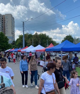 Где купить фрукты и пиво под открытым небом: ярмарки выходного дня в Кишинёве