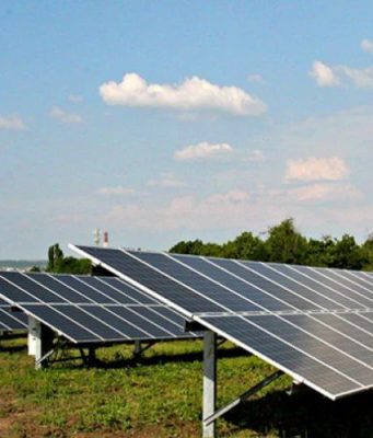 В Негуренах открылся крупнейший в Молдове солнечный парк «Наш свет»