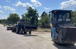 В Старых Биличенах ремонтируют дороги: жители скидываются по 2000 леев