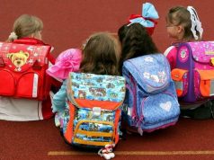 В Молдове родители стали заранее покупать школьные рюкзаки, уделяя внимание здоровью детей