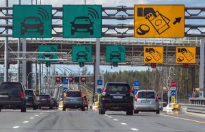 Молдавских перевозчиков предупредили об изменении порядка оплаты платных дорог в РФ