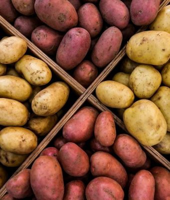 Молдове картофель на прилавках в основном импортный