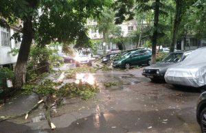 Кишинёв ликвидирует последствия затяжных дождей