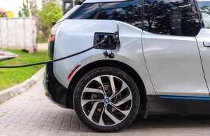 В Молдове подорожает автостраховка для электрокаров: +85,7%