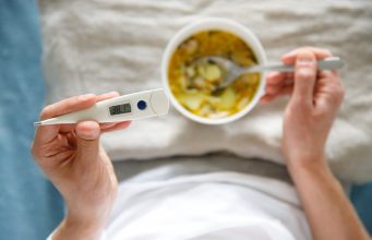 Молдавские медики: тяжёлая пища мешает организму бороться с вирусом