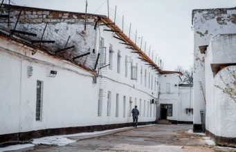 Молодёжь за решёткой: каждый второй заключённый в Молдове — рецидивист