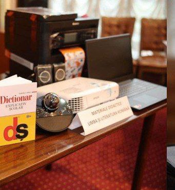 В Гагаузии представили современные кабинеты физики и химии в лицее Конгаза