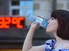 Сколько воды нужно пить в жару?