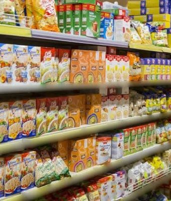 С 10 августа на ценниках обязаны указывать страну происхождения продуктов