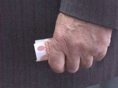 Выплаты пенсий и социальных пособий за сентябрь поступят на карты получателей уже 3-го числа.
