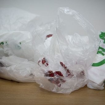 В Молдове планируют ввести плату за упаковку напитков