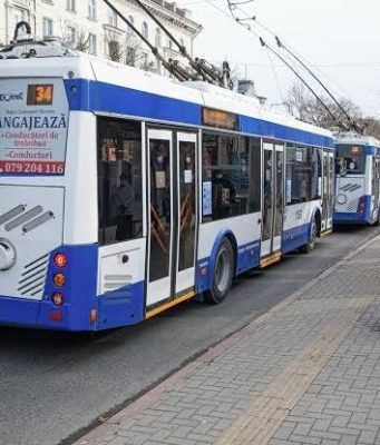 С началом учебного года в Кишинёве на 15% увеличили количество единиц общественного транспорта на маршрутах