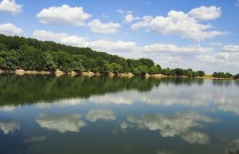 Уровень воды в Днестре упал на 68 сантиметров за 20 дней
