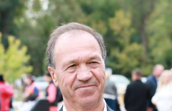 Фёдор Гагауз поздравил жителей Вулканешт с Днём города и Покровом Пресвятой Богородицы