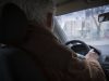 С 1 ноября водителям в Молдове грозит штраф за езду без включённых фар